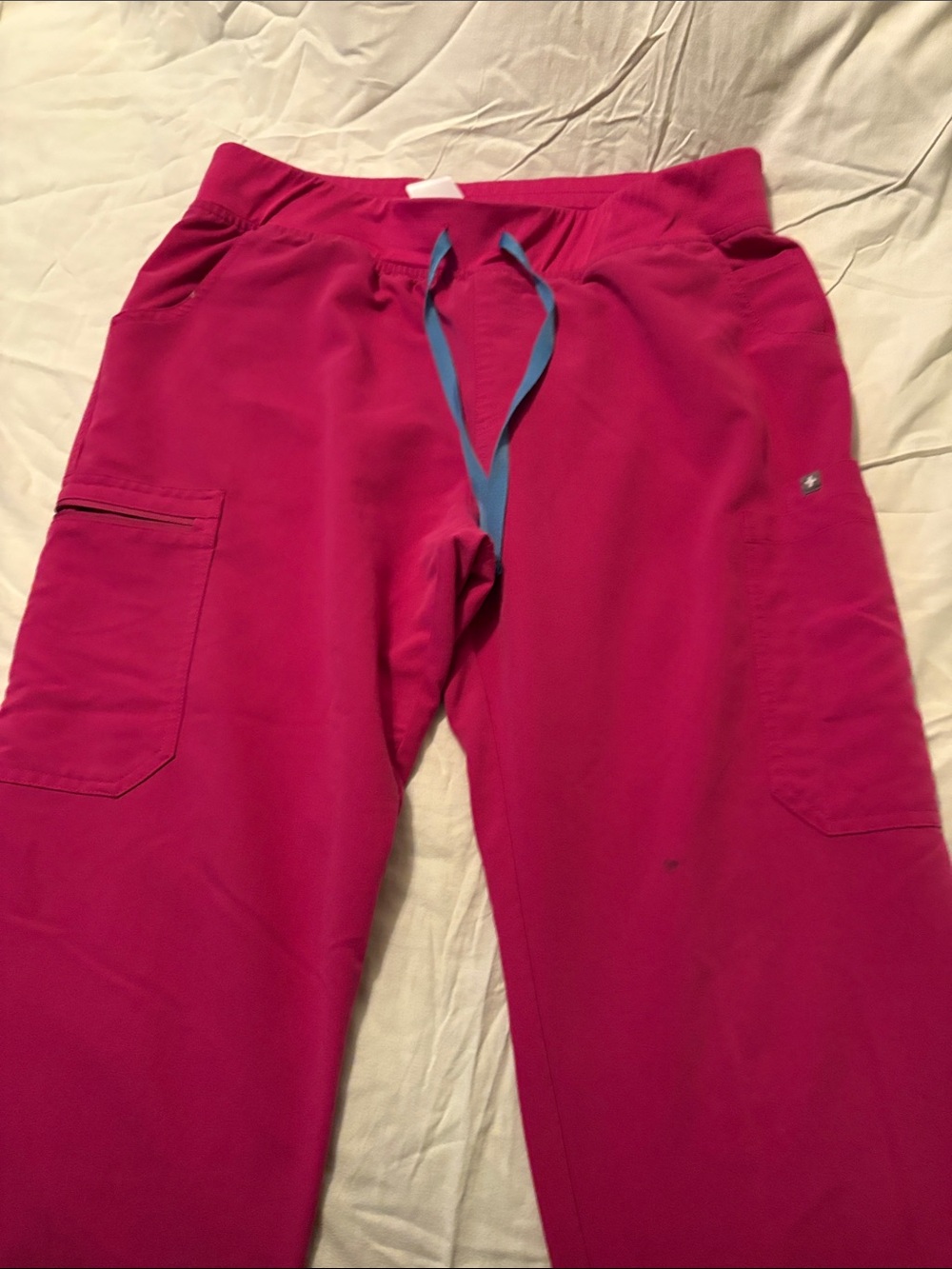 Figs Magenta Drawstring Cargo Joggers. Theres a small spot on the left leg.